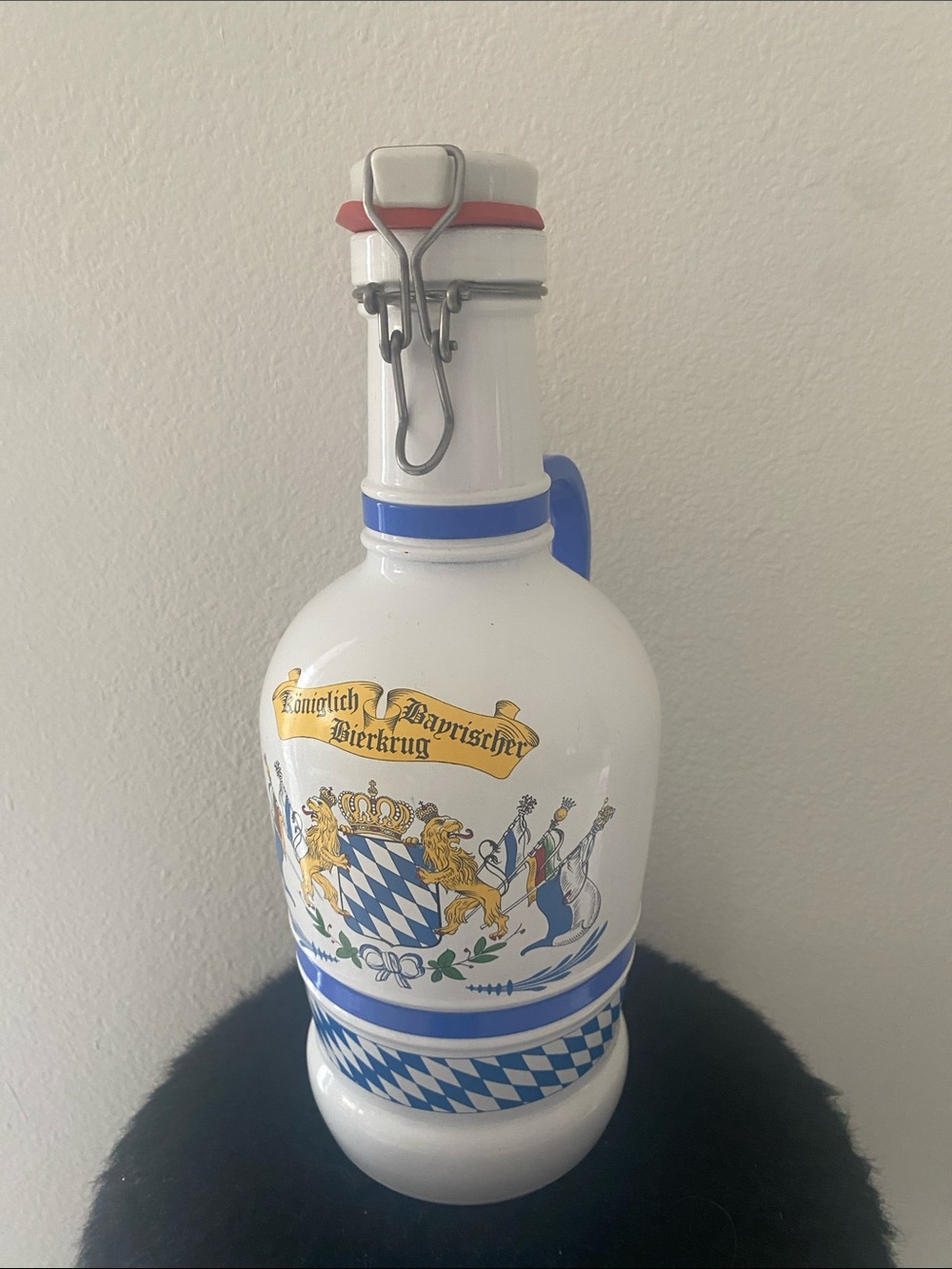 Vintage Koniglich Bayrischer Bierkrug Swing Top Growler Pitcher